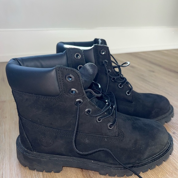 Timberland 6" Premium Waterproof Boots (Grade School) - Picture 6 of 8